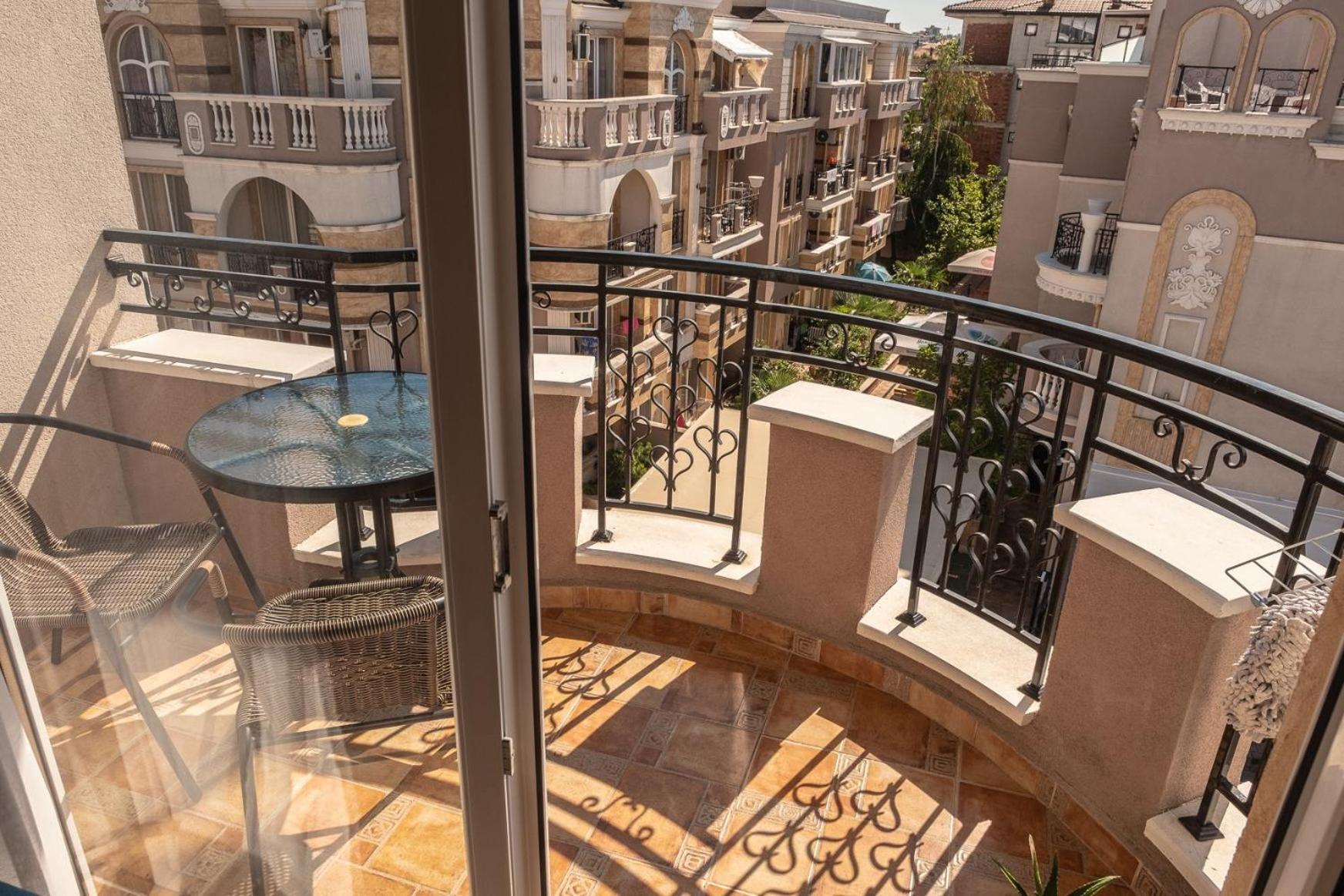 Melia Lux Apartment Ravda Exterior photo
